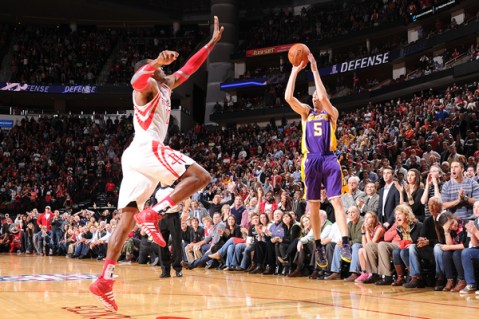 Steve Blake hit a huge game winning 3-pointer to take down Dwight Howard and the Houston Rockets (Via Getty)